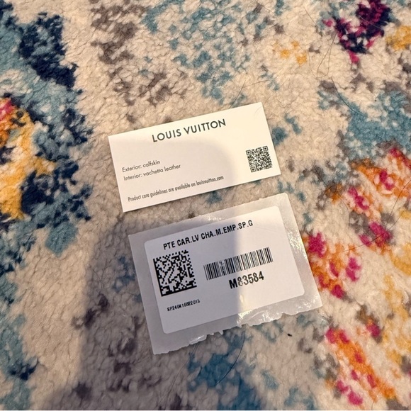 Louis Vuitton Charms Cardholder - Picture 3 of 6